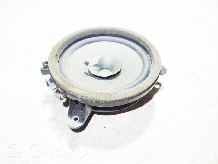 Volvo C30 Garsiakalbis (-iai) priekinėse duryse 30657444