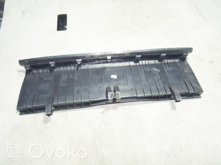 Volkswagen PASSAT CC Trunk/boot sill cover protection 3C8863485D