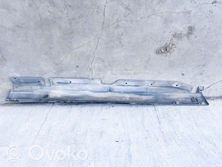 BMW 8 E31 Sill/side skirt trim 51718108391