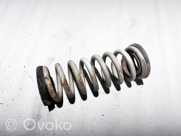 BMW 8 E31 Rear coil spring 33531137958