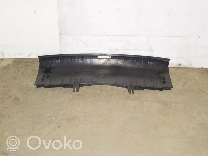 Audi A4 S4 B7 8E 8H Rivestimento di protezione sottoporta del bagagliaio/baule 8E5863471D