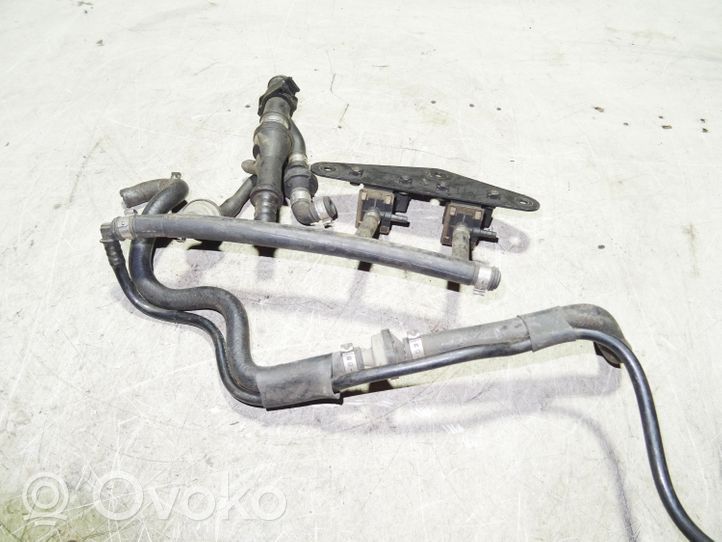 Audi A8 S8 D2 4D Elettrovalvola turbo 026906283H