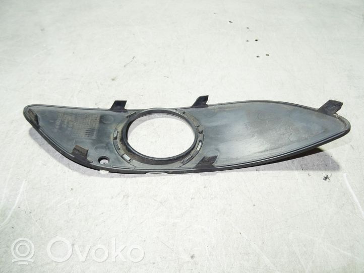 Mercedes-Benz B W245 Moldura/rejilla de la luz antiniebla delantera A1698851122