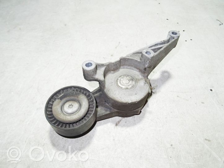 Volkswagen Caddy Tendicinghia generatore/alternatore 03G903315C