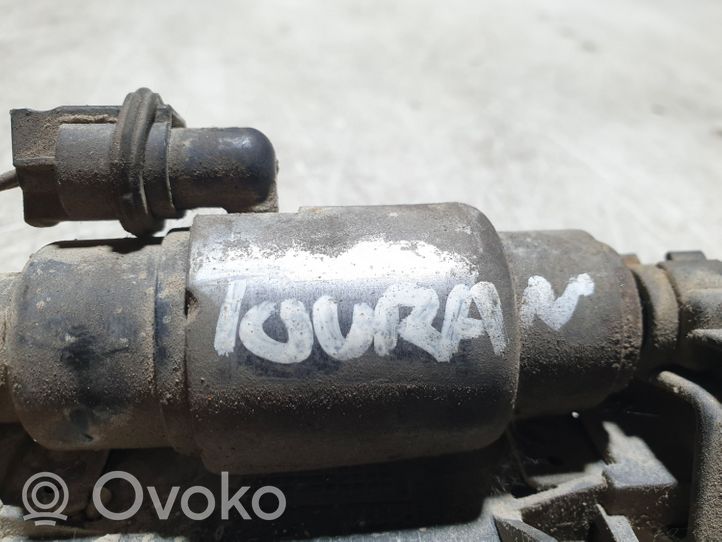 Volkswagen Touran I Webasto auxiliary heater fuel pump 