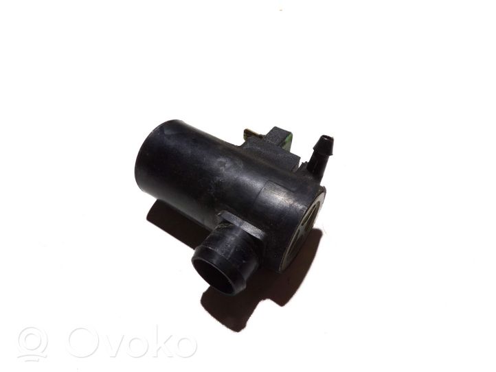 Subaru Legacy Pompe de lave-glace de pare-brise 