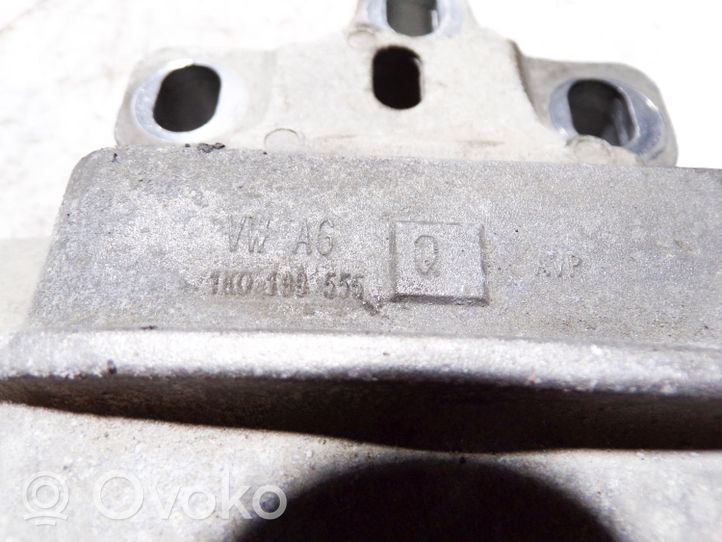 Audi A3 S3 A3 Sportback 8P Supporto di montaggio del motore 1K0199555Q