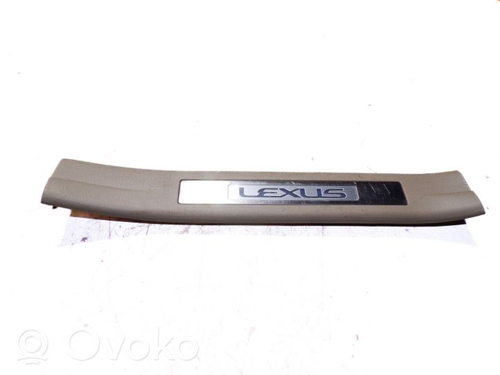 Lexus RX 330 - 350 - 400H Cache latérale de marche-pieds 6793048020