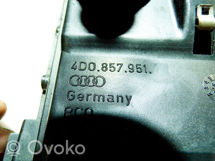 Audi A8 S8 D2 4D Cendrier 4D0857951