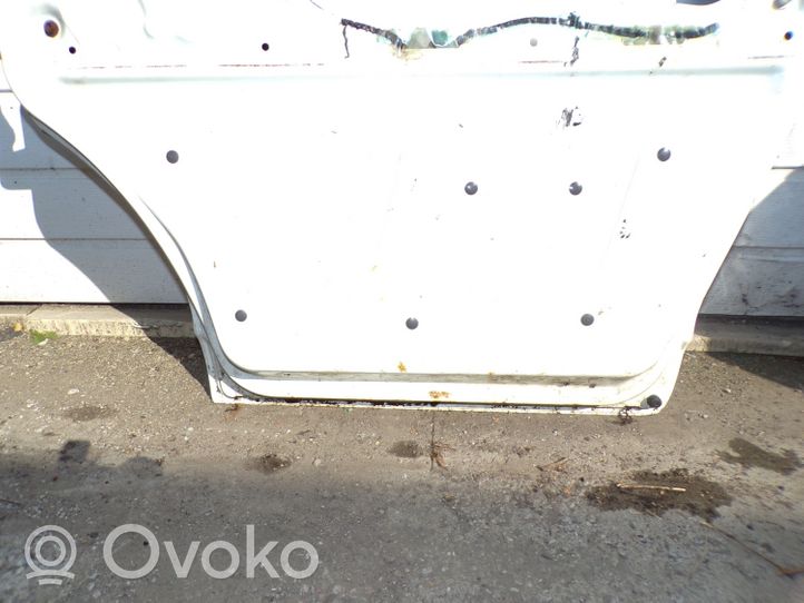 Toyota Hiace (H200) Priekinės durys 