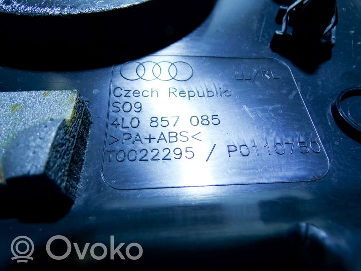 Audi Q7 4L Panelės apdailos skydas (šoninis) 4L0857085