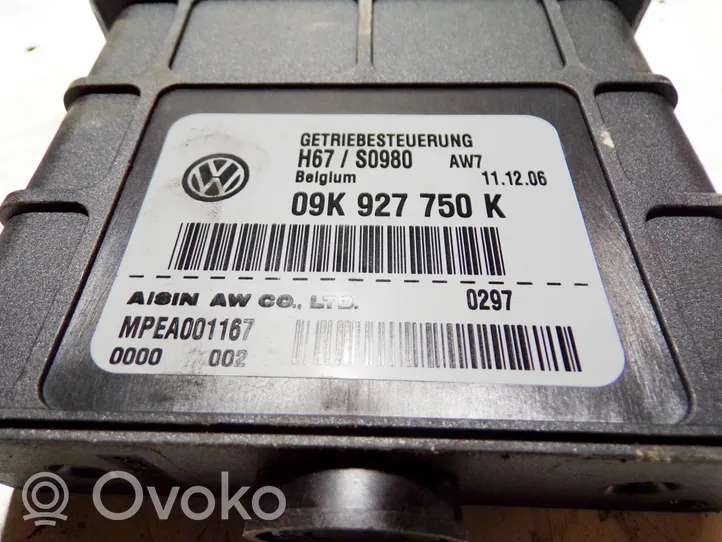 Volkswagen Transporter - Caravelle T5 Module de contrôle de boîte de vitesses ECU 09K927750K