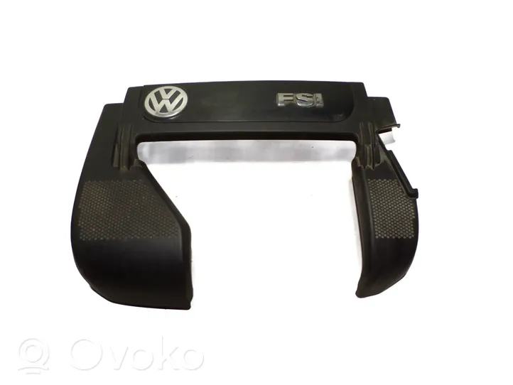 Volkswagen Golf Plus Copri motore (rivestimento) 06F103925