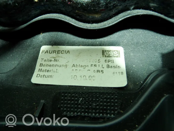 Audi A6 S6 C6 4F Element deski rozdzielczej / dół 