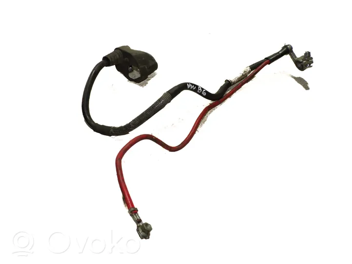 Volkswagen PASSAT B6 Positive cable (battery) 1K0971228L