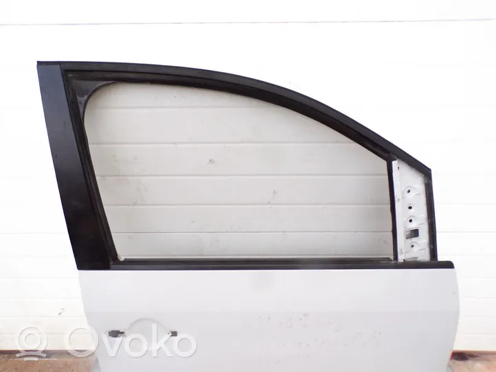 Volkswagen Caddy Front door 