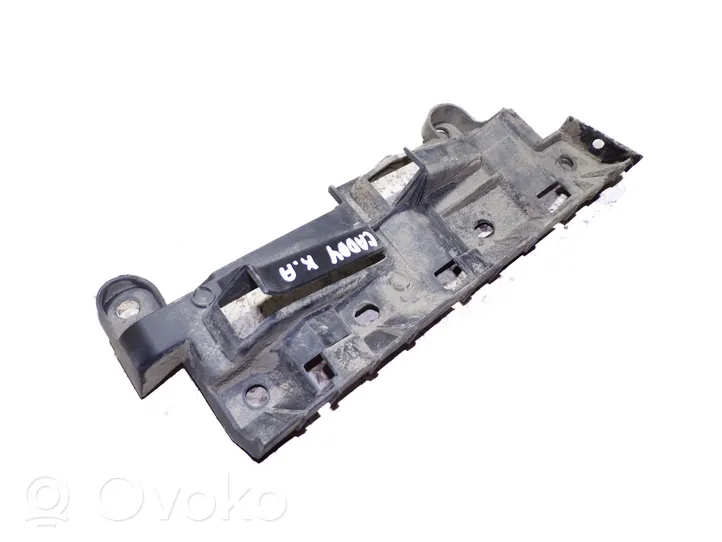 Volkswagen Caddy Soporte de montaje del parachoques trasero 2K0807393