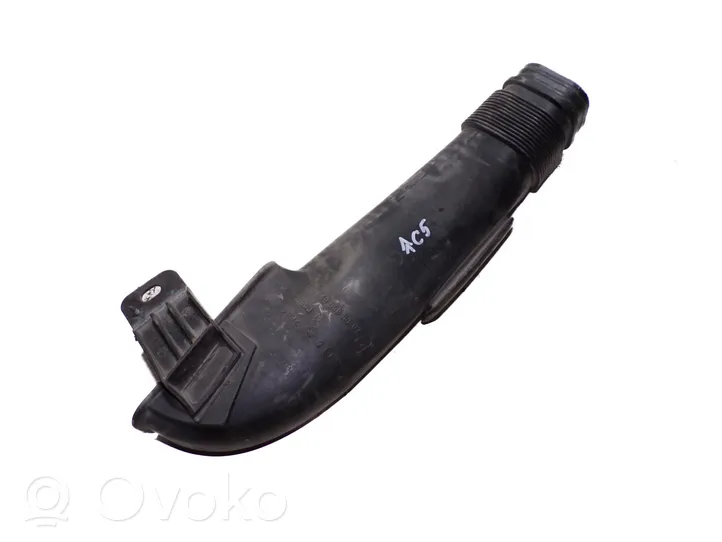 Citroen C5 Moottorin vesijäähdytyksen putki/letku 9644909080