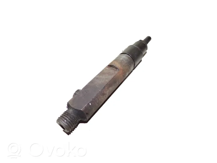 Volkswagen Transporter - Caravelle T4 Fuel injector 074130201C