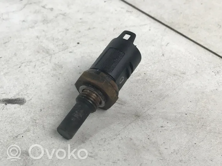 BMW 5 E39 Sensore temperatura del liquido di raffreddamento 13621703993