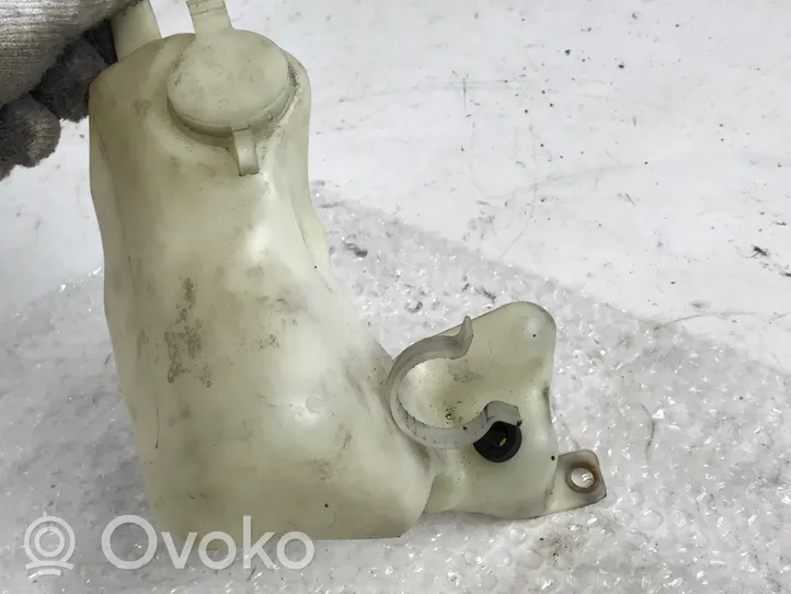 BMW 5 E39 Réservoir de liquide lave-glace 8361443