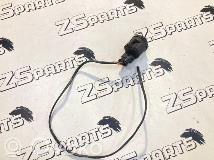 7801209 BMW 5 E60 E61 Fuel filter heater, 30.00 € RRR