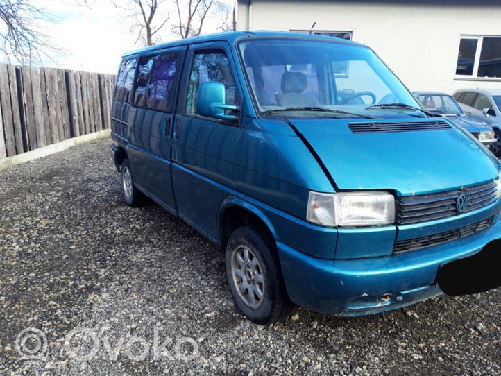 Volkswagen Multivan T4 Vano motore/cofano 