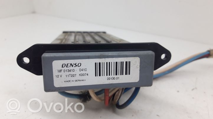 Toyota Avensis T270 Elektrinis salono pečiuko radiatorius 0134100410