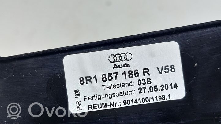 Audi Q5 SQ5 Radijos/ navigacijos apdaila 8R1857186R