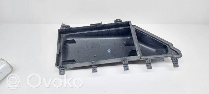 BMW 5 E60 E61 Couvercle cache filtre habitacle 6950936