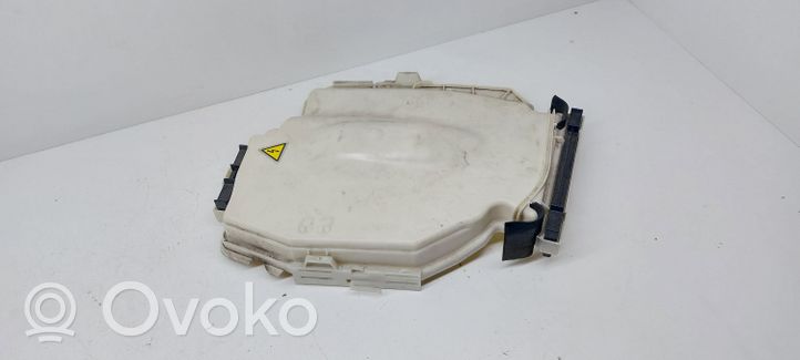 BMW X1 E84 Coperchio scatola dei fusibili 7544575