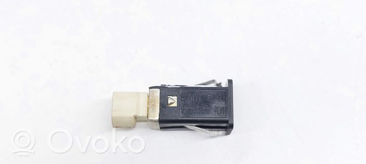 BMW X1 E84 Connettore plug in USB 9167196