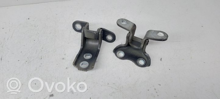 Toyota C-HR Set di cerniere portiera anteriore 