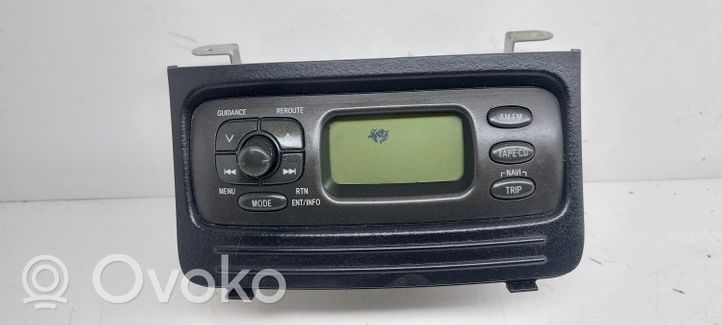 Toyota Yaris Verso Radio/CD/DVD/GPS-pääyksikkö 8611052031