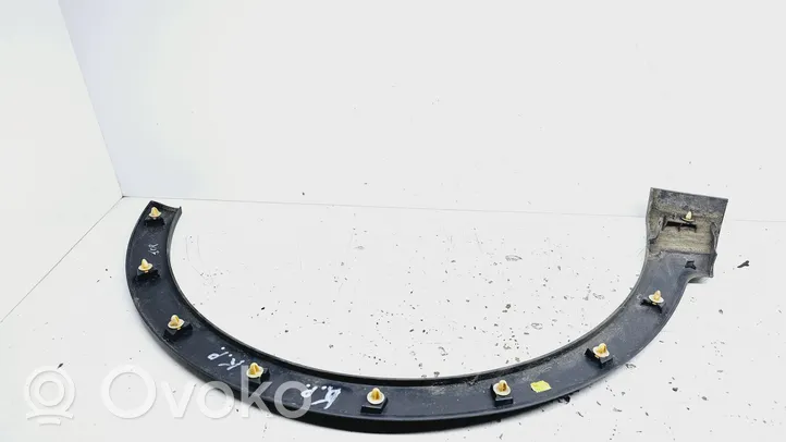 Renault Captur Rivestimento passaruota anteriore 638131788R