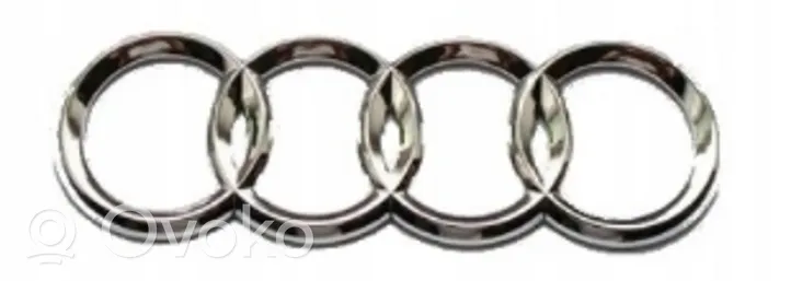 Audi A8 S8 D4 4H Manufacturer badge logo/emblem 4H0853605C