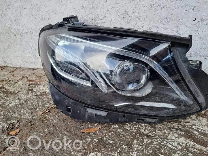 Mercedes-Benz E W213 Faro/fanale A2139067201