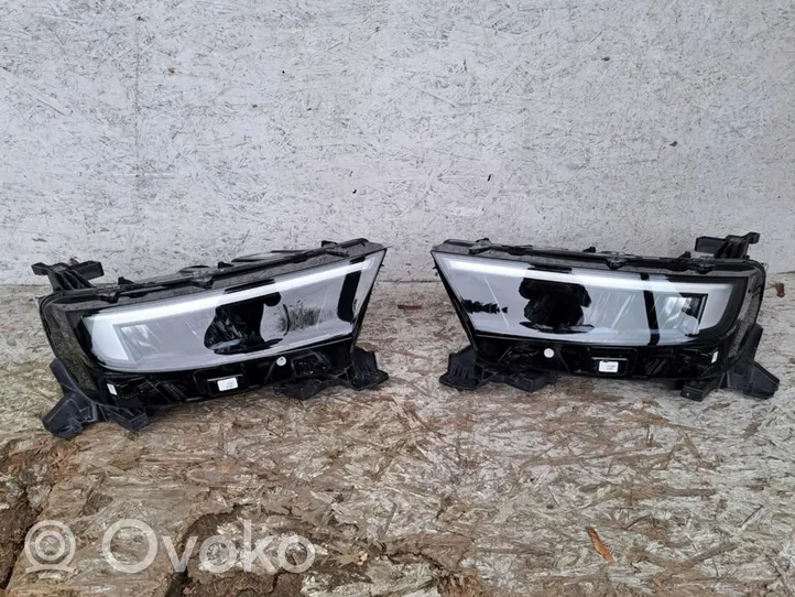 Opel Mokka B Set di fari/fanali 9834007980