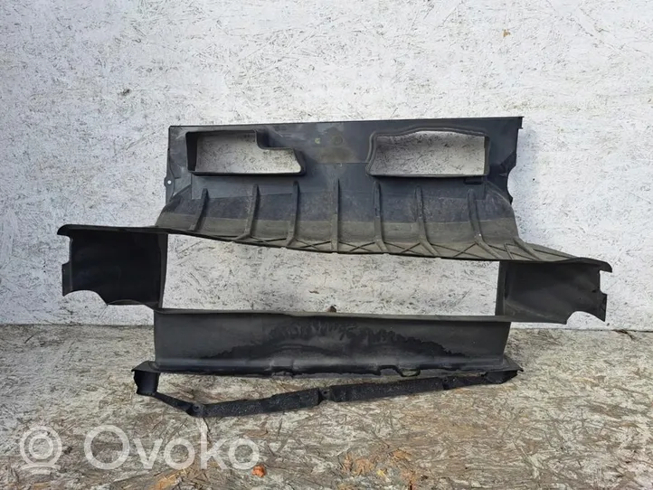 Volkswagen Touareg II Canale guida dell’aria dell’intercooler 7P6121293J