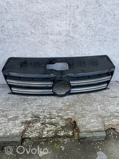 Volkswagen Amarok Maskownica / Grill / Atrapa górna chłodnicy 2H7853651