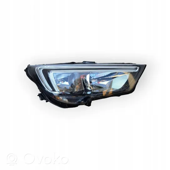 Opel Crossland X Lampa przednia 462161423