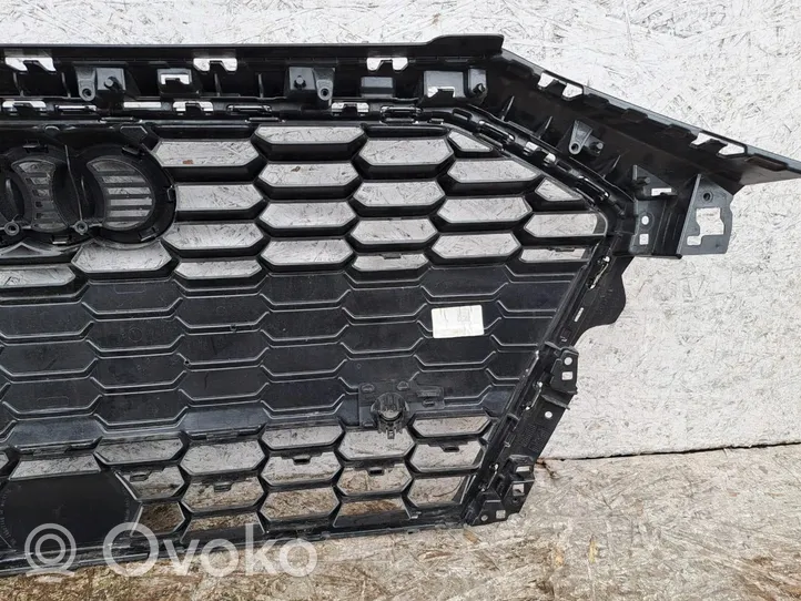 Audi A3 8Y Grille de calandre avant 8Y0853651A