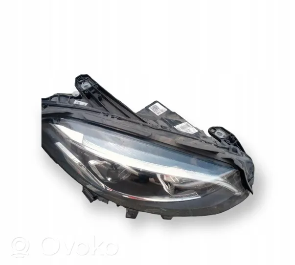 Mercedes-Benz B W246 W242 Lampy przednie / Komplet A2468200261