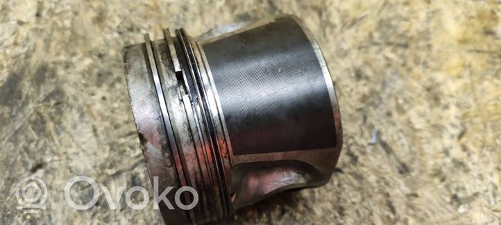 Volkswagen Caddy Piston 79L53