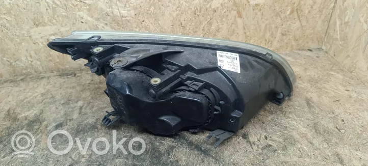 Ford Focus Lampa przednia 4M5113W030JB