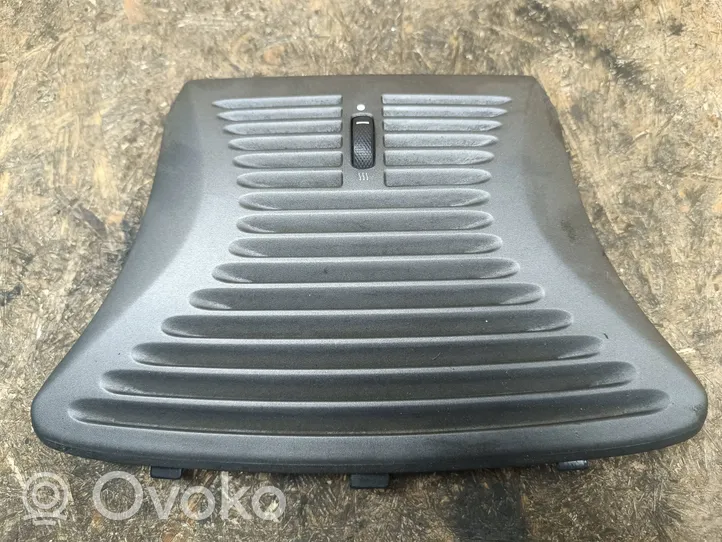 Fiat Bravo - Brava Dash center air vent grill B367