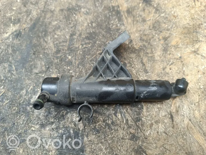 Volkswagen PASSAT CC Ugello a spruzzo lavavetri per faro 3c8955103