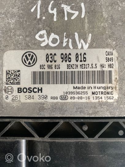 Volkswagen Scirocco Calculateur moteur ECU 03C906016