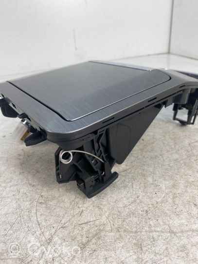 Volkswagen Golf Sportsvan Ashtray (front) 517863284C