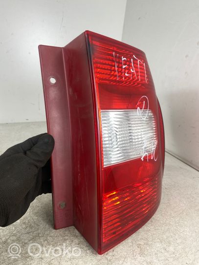 Skoda Yeti (5L) Lampa tylna 5L0945112